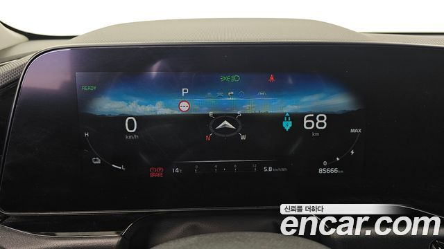 Kia Niro 2023 — photo 11