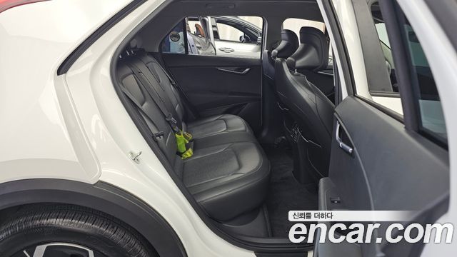 Kia Niro 2023 — photo 18