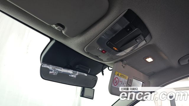 Kia Niro 2023 — photo 24