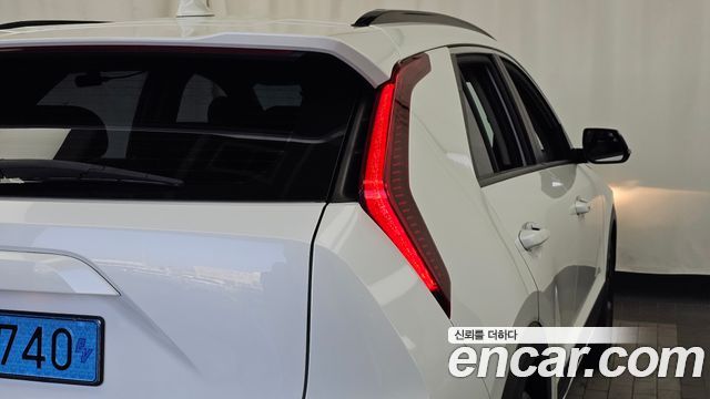 Kia Niro 2023 — photo 9