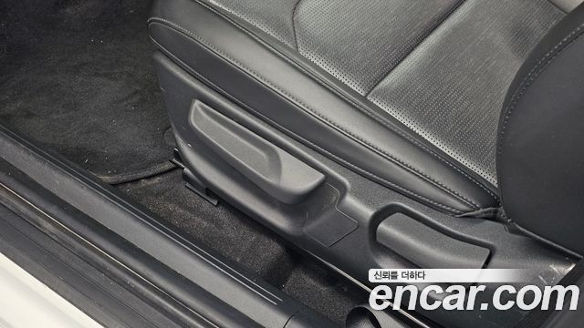 Kia Niro 2023 — photo 31