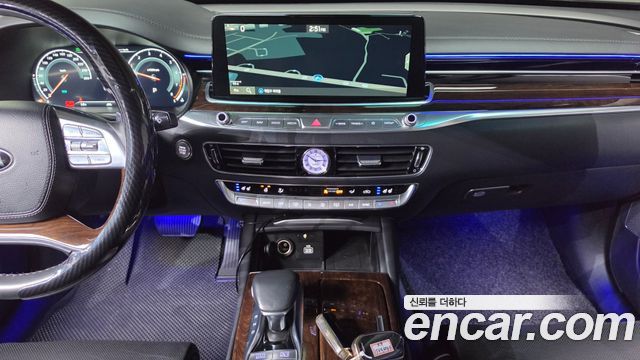 Kia K9 2019 — photo 23