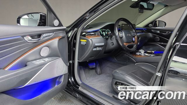 Kia K9 2019 — photo 16