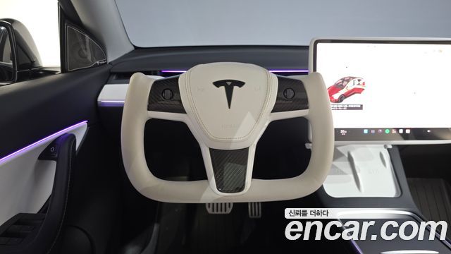 Tesla Model Y 2021 — photo 19
