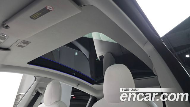 Tesla Model Y 2021 — photo 22