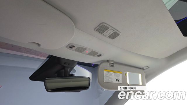 Tesla Model Y 2021 — photo 31