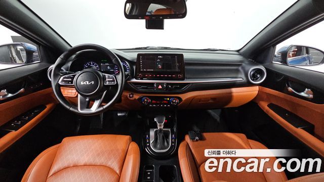 Kia K3 2022 — photo 10
