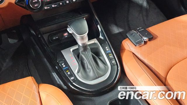 Kia K3 2022 — photo 12
