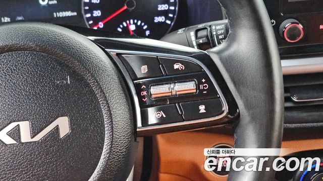 Kia K3 2022 — photo 23