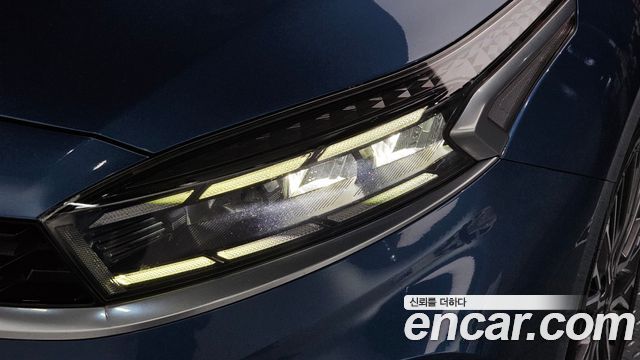 Kia K3 2022 — photo 8