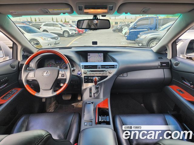 Lexus RX 2011 — photo 7