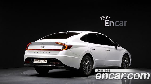 Hyundai Sonata 2022 — photo 2