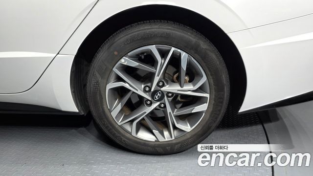 Hyundai Sonata 2022 — photo 7