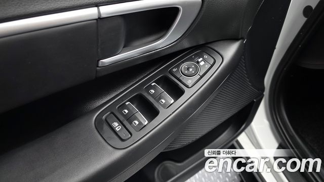 Hyundai Sonata 2022 — photo 29