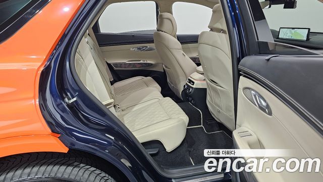 Genesis GV70 2023 — photo 17