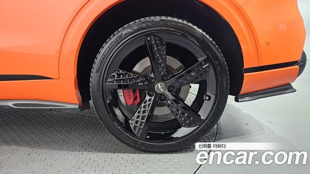 Genesis GV70 2023 — photo 7
