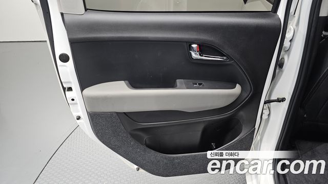 Kia RAY 2022 — photo 15