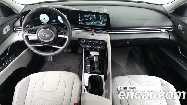 Hyundai AVANTE 2023 — photo 10