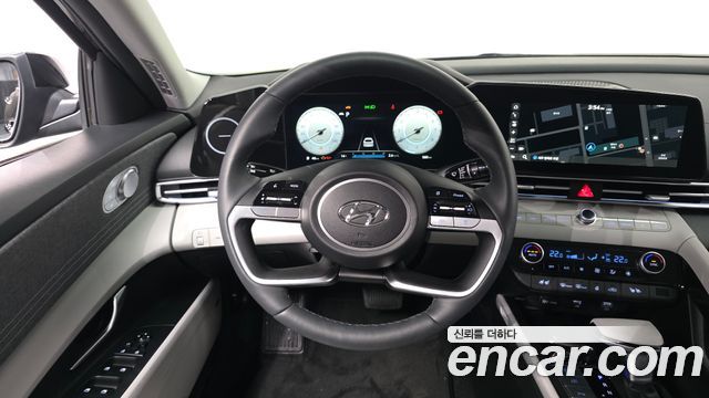 Hyundai AVANTE 2023 — photo 19