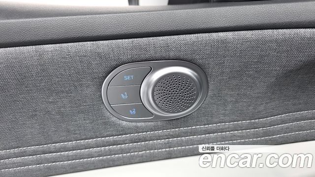 Hyundai AVANTE 2023 — photo 24