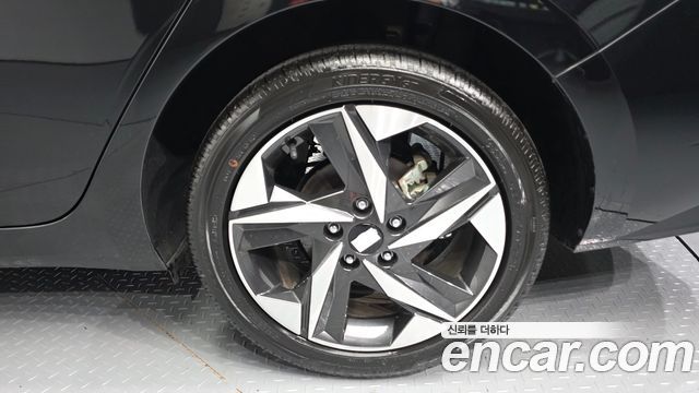 Hyundai AVANTE 2023 — photo 7