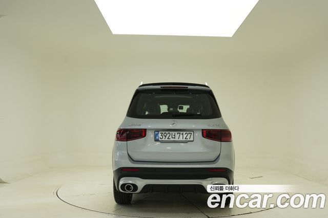 Mercedes-Benz GLB-Class 2026 — photo 4