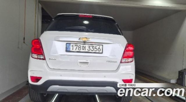 Chevrolet Korea Trax 2021 — photo 2