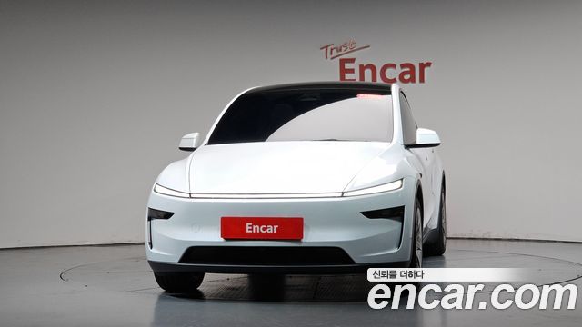 Tesla Model Y 2026 — photo 3