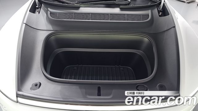 Tesla Model Y 2026 — photo 6
