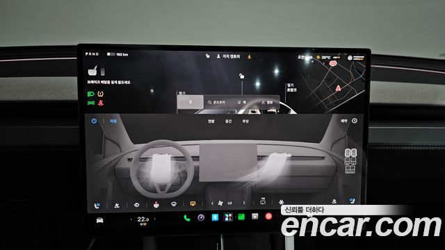 Tesla Model Y 2026 — photo 22