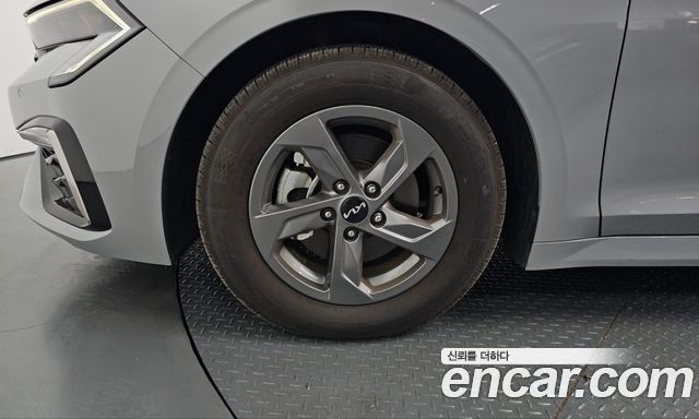 Kia K5 2025 — photo 5