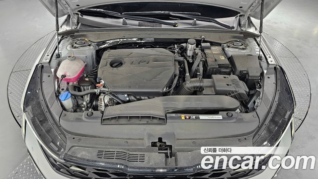 Kia K5 2025 — photo 6