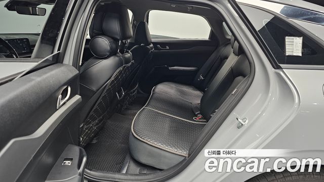 Kia K5 2025 — photo 18
