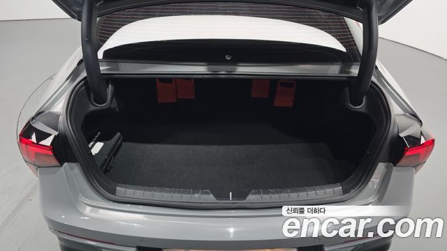 Kia K5 2025 — photo 32