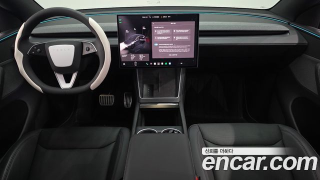 Tesla Model Y 2026 — photo 10