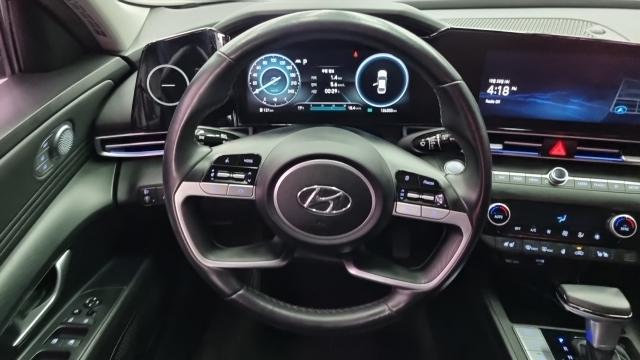 Hyundai AVANTE 2021 — photo 17
