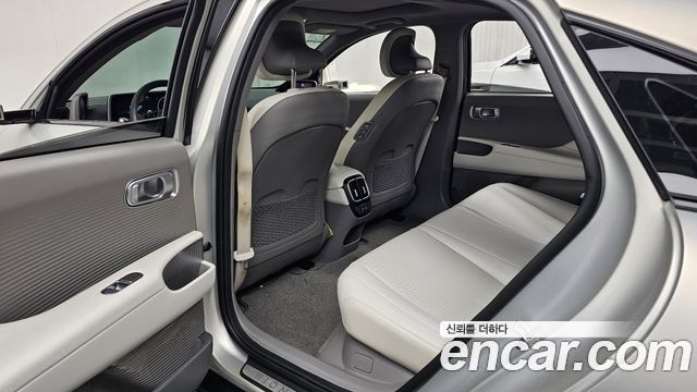 Hyundai Ioniq6 2023 — photo 18