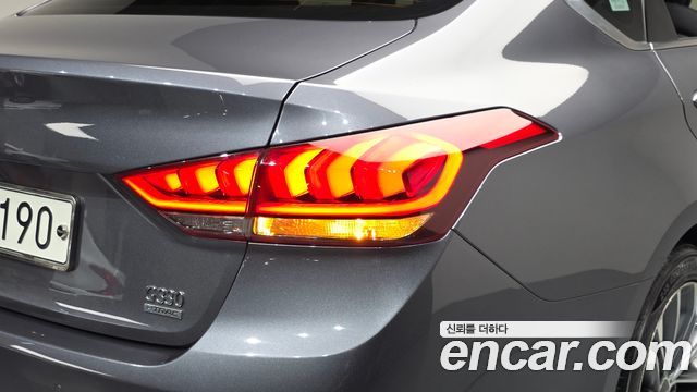 Hyundai Genesis 2016 — photo 9