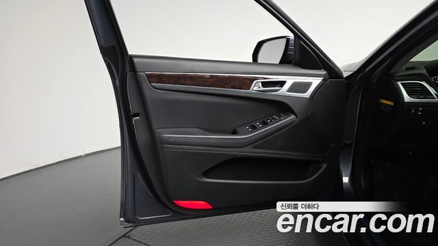 Hyundai Genesis 2016 — photo 14