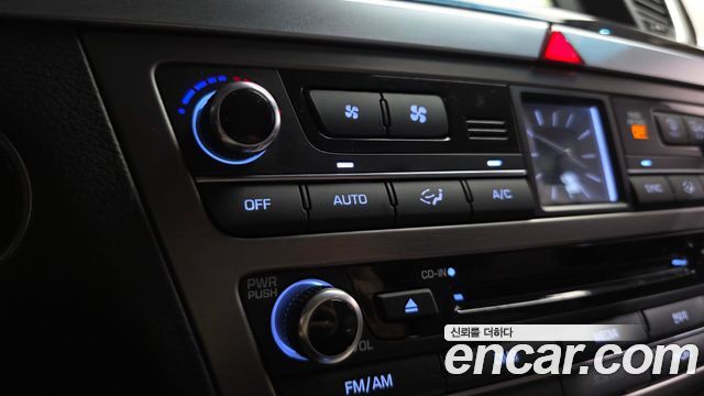 Hyundai Genesis 2016 — photo 36