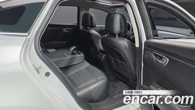 Renault Korea SM6 2019 — photo 18
