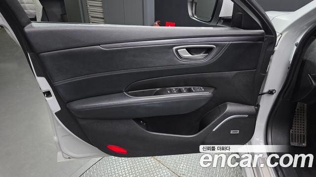 Renault Korea SM6 2019 — photo 14
