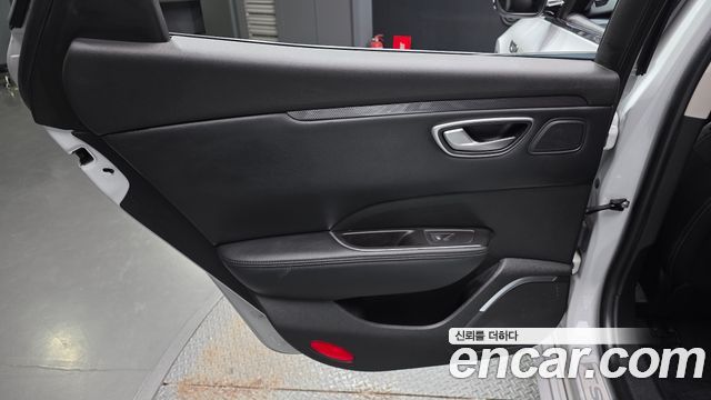 Renault Korea SM6 2019 — photo 15