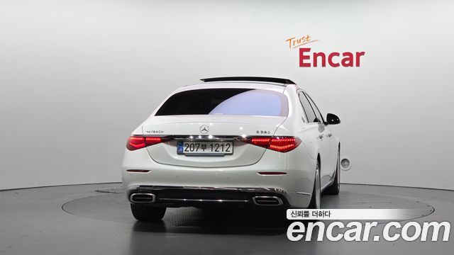 Mercedes-Benz S-Class 2024 — photo 4