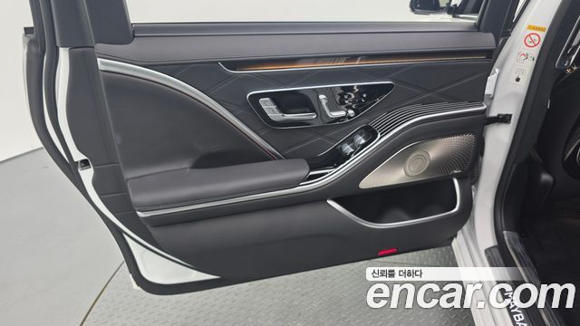 Mercedes-Benz S-Class 2024 — photo 15