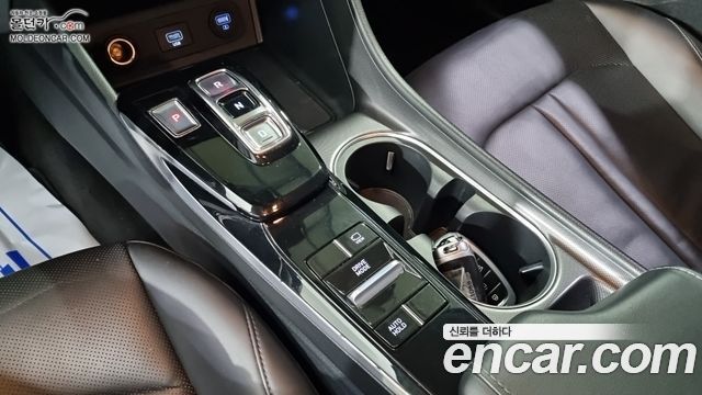 Hyundai Sonata 2020 — photo 9