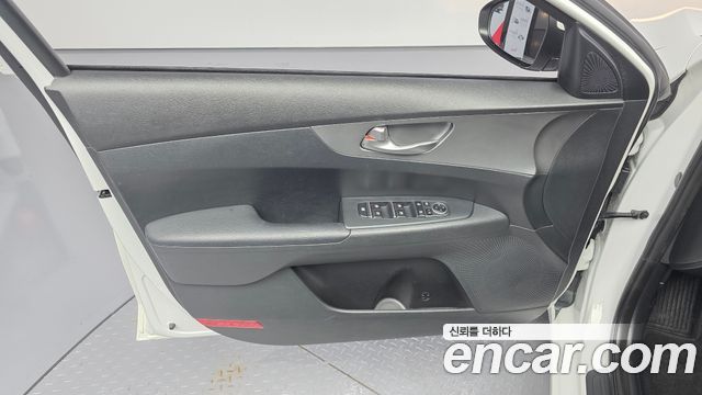 Kia K3 2021 — photo 14
