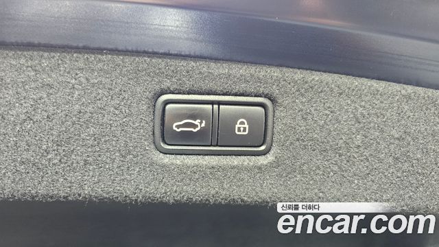 Genesis G90 2021 — photo 18