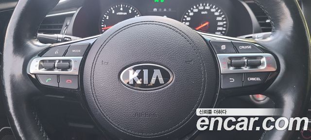 Kia K7 2017 — photo 10