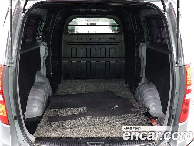 Hyundai Starex 2017 — photo 5